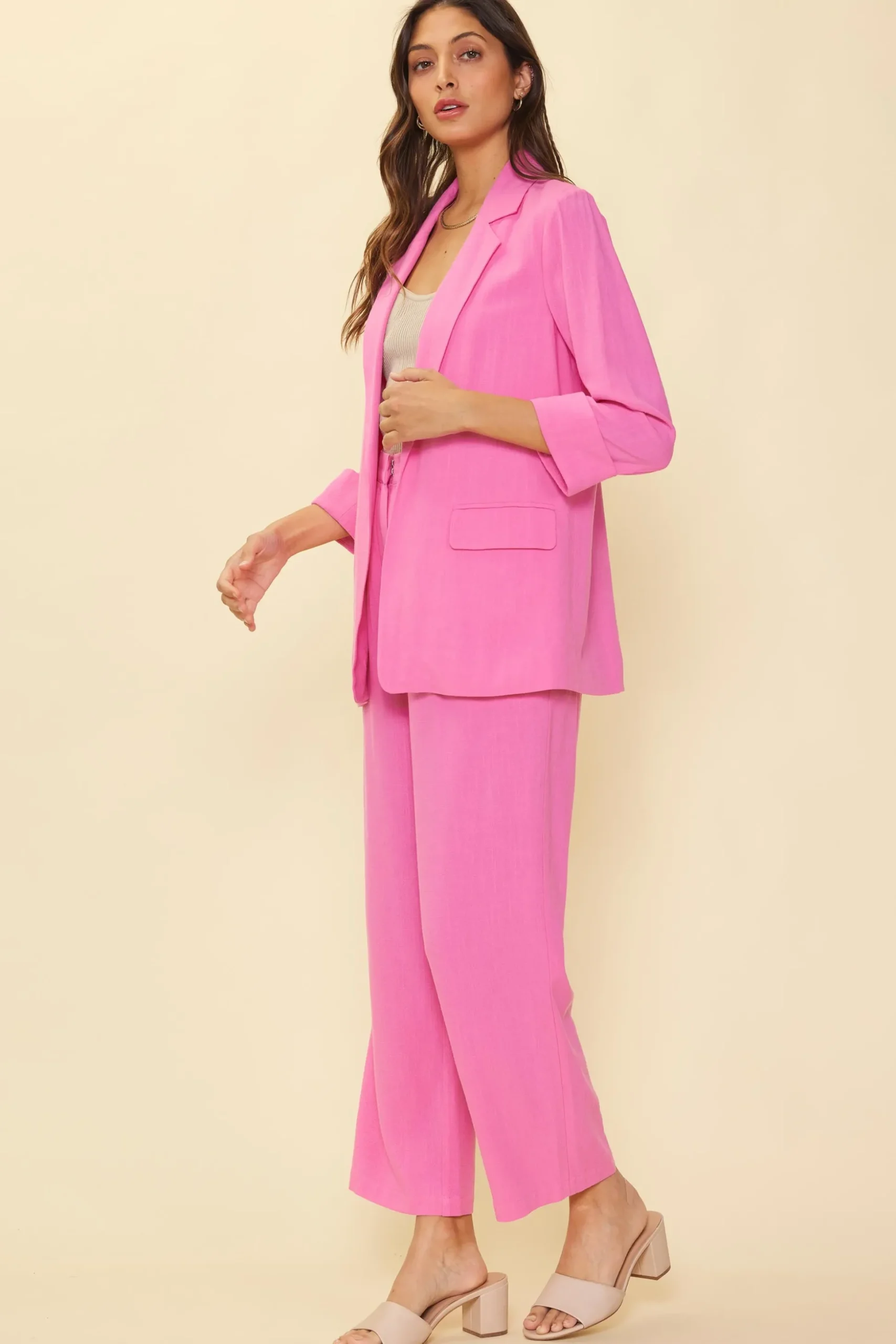 Linen Cuffed Sleeve Blazer